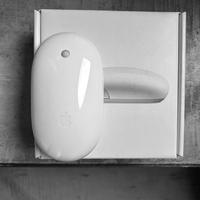 Apple Mighty Mouse bluetooth wireless