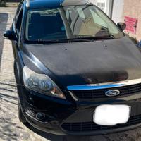 Ford Focus 1.6 gpl