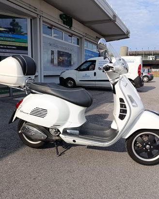 VESPA GTS 300 GTS 300