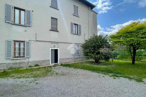 3 LOCALI A VERTEMATE CON MINOPRIO