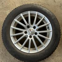 Gomme invernali 205/60/R16. 92H con cerchi