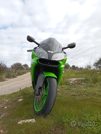 Kawasaki ninja zx6r 2000 ASI