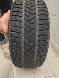 pirelli sottozero 225/40 R18