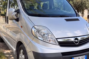 Opel vivaro 2011