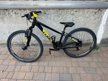 MTB Cube Acid taglia 26 Shimano Tourney TX