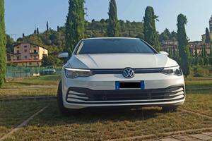 VW Golf  VIII 2.0 tdi Life 150cv dsg