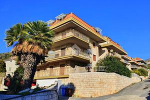 3 LOCALI A RIVA LIGURE