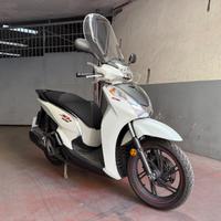 Honda SH 300 - 2017