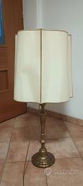 lampada da soggiorno antica 