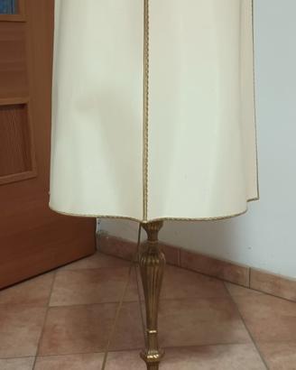 lampada da soggiorno antica 