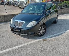 Lancia Ypsilon 1.3 multijet 75cv neopatentati