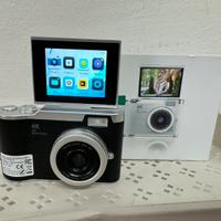 Fotocamera con schermo rotante nuova