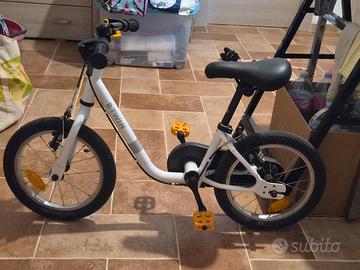 Bici decathlon BTWIN
 DISCOVER 100 bianca