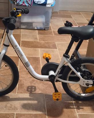 Bici decathlon BTWIN
 DISCOVER 100 bianca