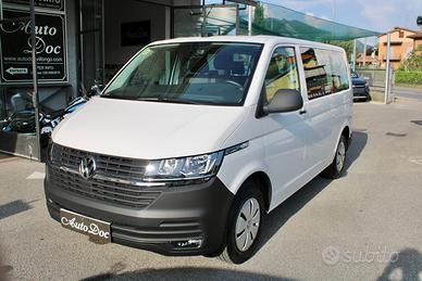 Volkswagen CARAVELLE 2.0 TDI 150CV DSG IVA ESPOSTA