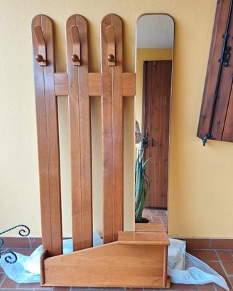 Attaccapanni in legno nazionale a parete 