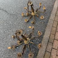 Due lampadari da soffitto in ottone