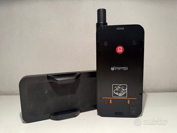 Thuraya SatSleeve+, perfetto.