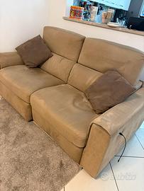 Divano 2 posti alcantara Relax.