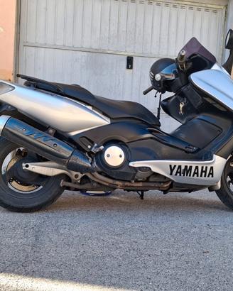 Yamaha T Max - 2003