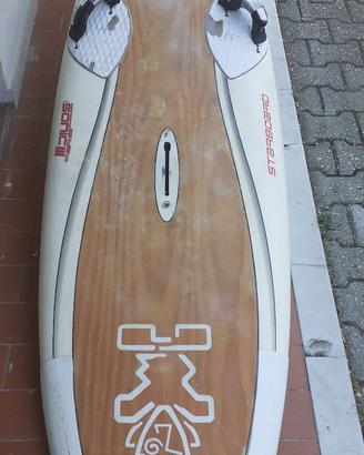 Tavola windsurf starboard isonic 111