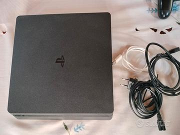 Playstation 4 slim 500 gb usata con giochi