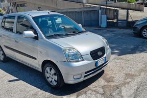 Kia picanto 1.0 