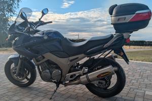 YAMAHA TDM 900