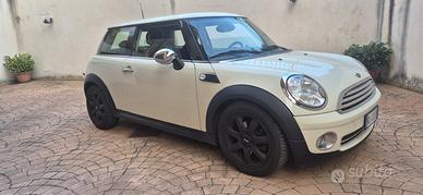 MINI COOPER  Automatica.