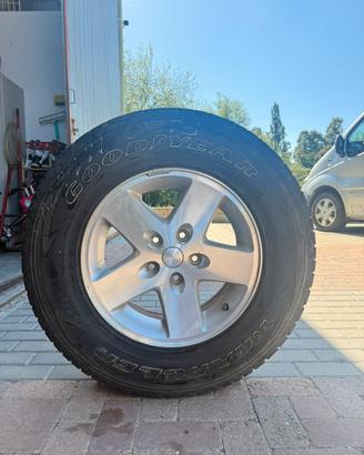 Gomme e cerchi Jeep JK