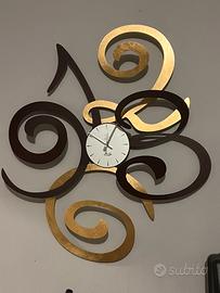 orologio parete arte e misteri