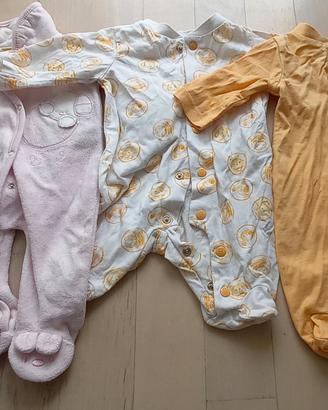 Set 4 tutine e un pantaloncino 0 mesi