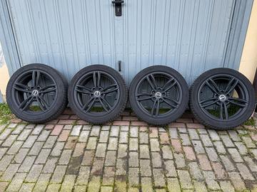 Cerchi 17” Avus + Bridgestone Touranza 225/45 R17