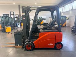 CARRELLO ELEVATORE ELETTRICO LINDE 20 QUINTALI