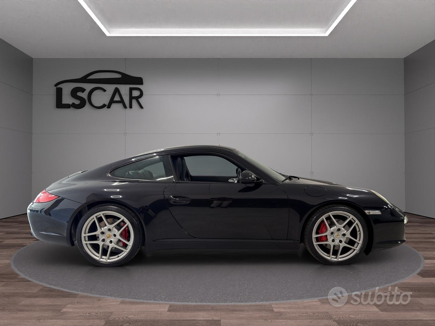 Porsche 911 2011 photo 2