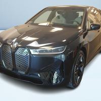 BMW iX xdrive40 pacchetto sportivo