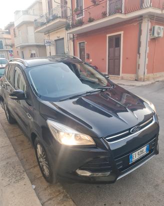 ford kuga titanium