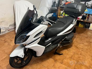 Kymco k-xct Leggi Descrizione