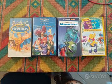 VHS Disney (Hercules, Peter Pan, Monsters e Winnie
