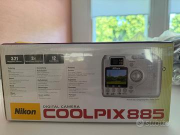 Nikon Digital camera coolpix 885
