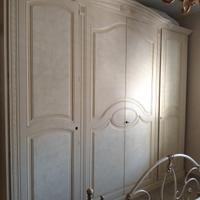 Armadio classico a 6 ante 