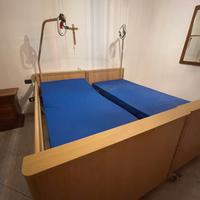 N 2 letti ortopedici per anziani