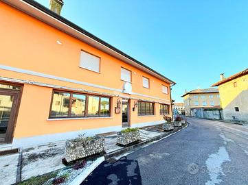 TRIFAMILIARE A LESTIZZA