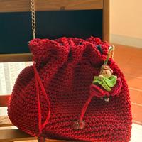 Borsa Rossa a spalla con coulisse e catena dorata