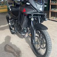 Honda transalp 750 full optional