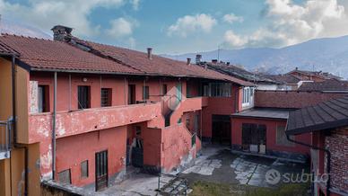 CASA SEMINDIPENDENTE A RIFREDDO