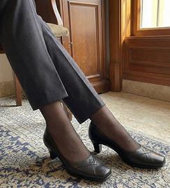 Scarpe vintage décolleté classiche nere con tacco