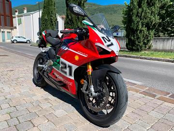 Ducati Panigale V2 Bayliss
