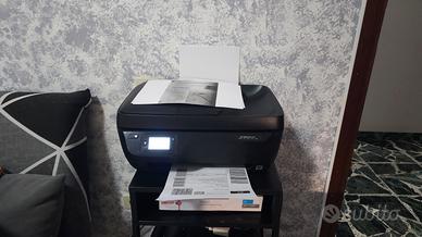 Stampante HP OfficeJet 3831