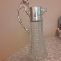 caraffa in vetro antica